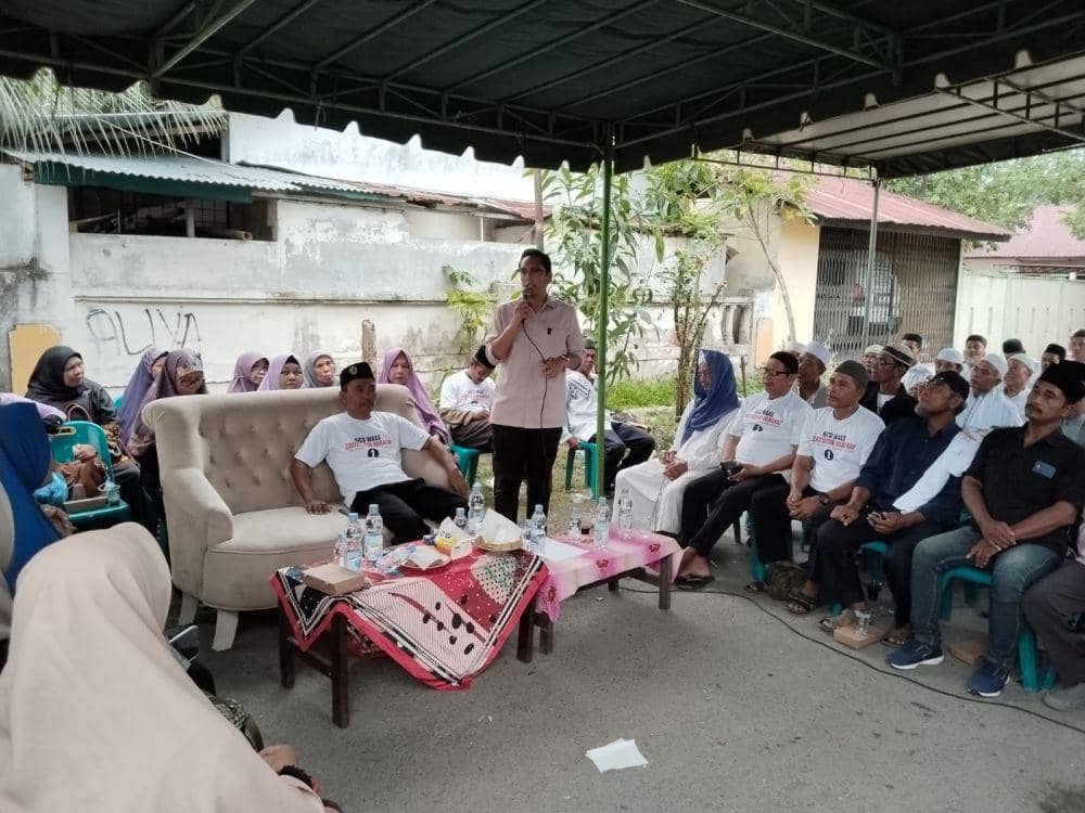 Rico Waas bersilaturahmi bersama Bilal Mayit dan Penggali Kubur Kota Medan pada Senin (4/11/2024).