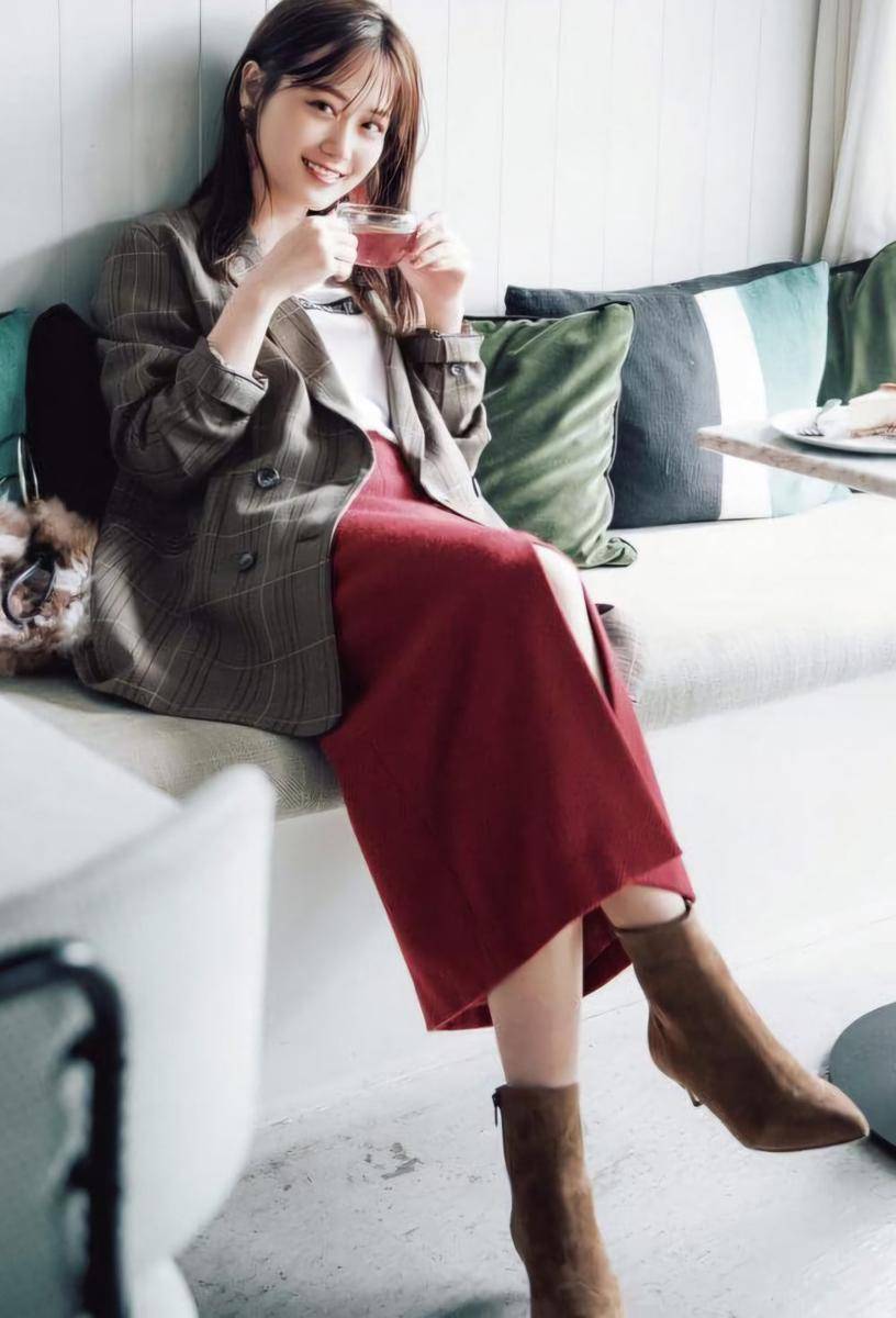 Mizuki Yamashita (ume-fashion-12kk.com)