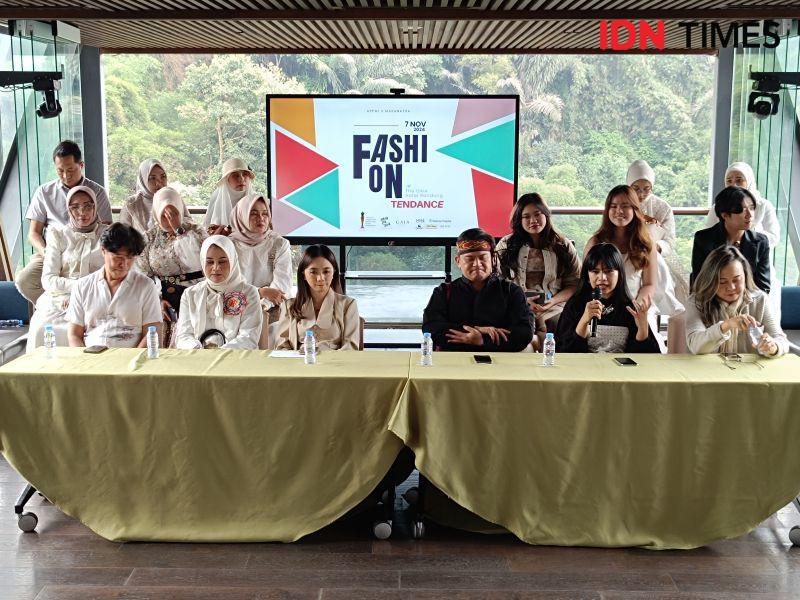 Bisnis Fesyen Anjlok, Desainer Giatkan Kolaborasi Demi Pemasukan