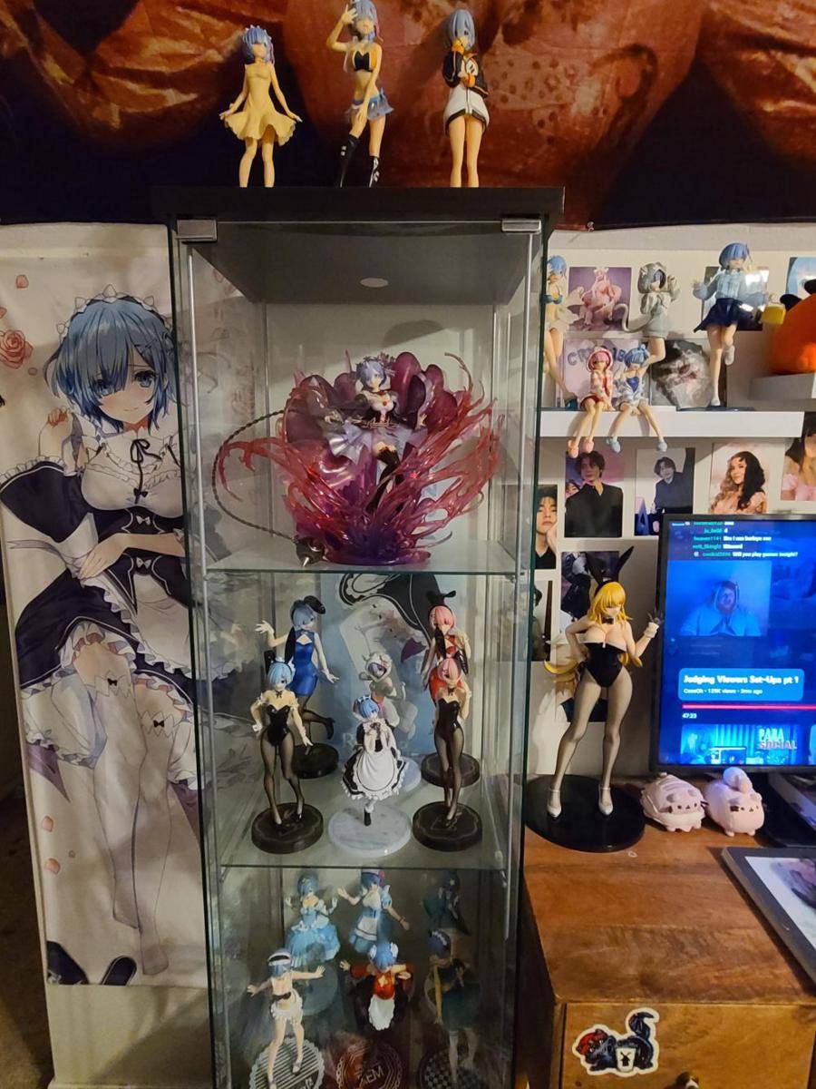 potret koleksi Re:ZERO (reddit.com/user/Historical-Charge371)