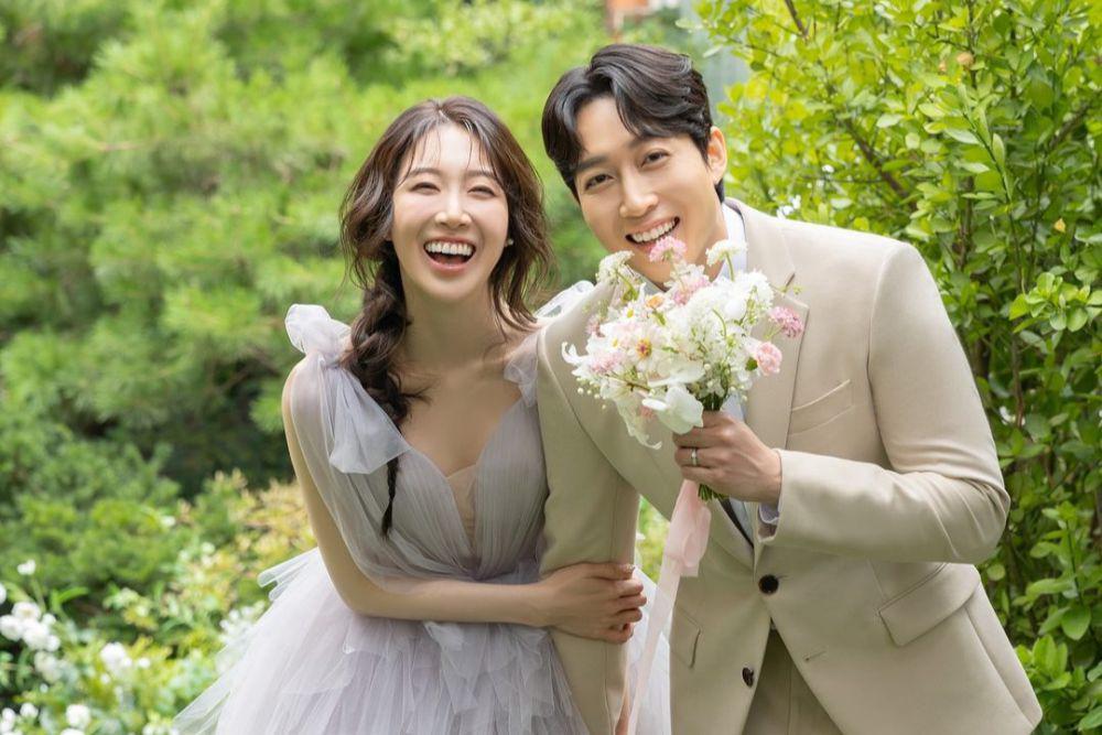 9 Potret Prewedding Youngheun eks BLACKSWAN dan Hangil eks M.I.B