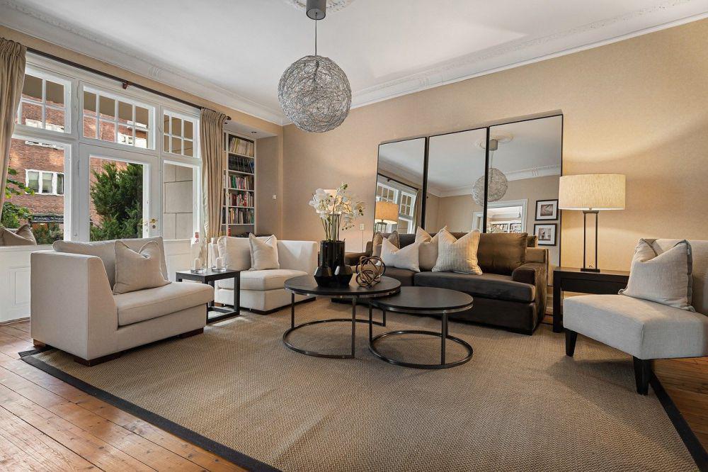 Desain living room mewah (pixabay.com/Anna Lisa)