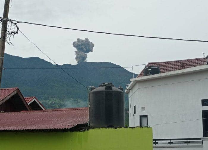 Erupsi Gunung Marapi (Foto: Istimewa)