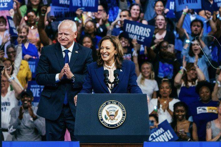 Potret Kamala Harris saat kampanye. (x.com/Tim Walz)