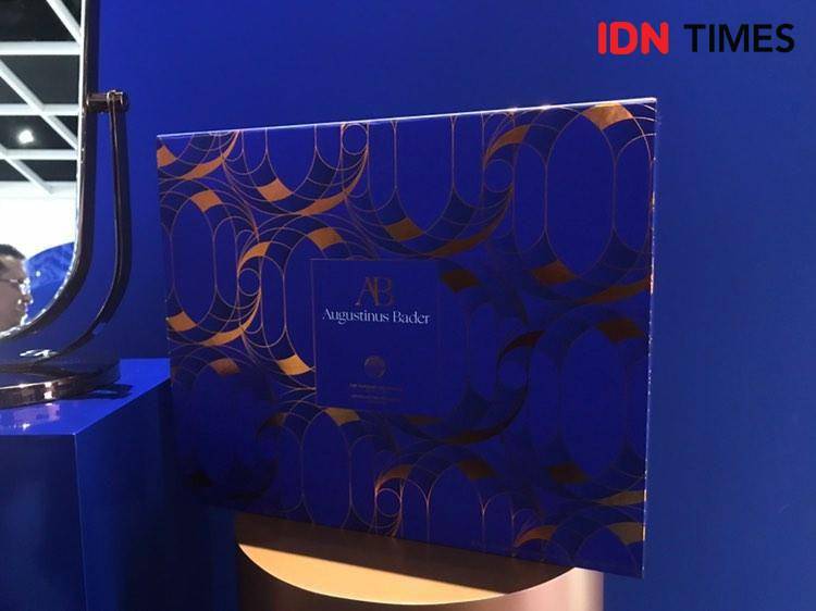 Potret paket bundle Augustinus Bader yang bisa didapatkan di Sogo Plaza Senayan dan tunjungan Plaza Surabaya. 6 Oktober 2024. (IDN Times/Hani safanja)