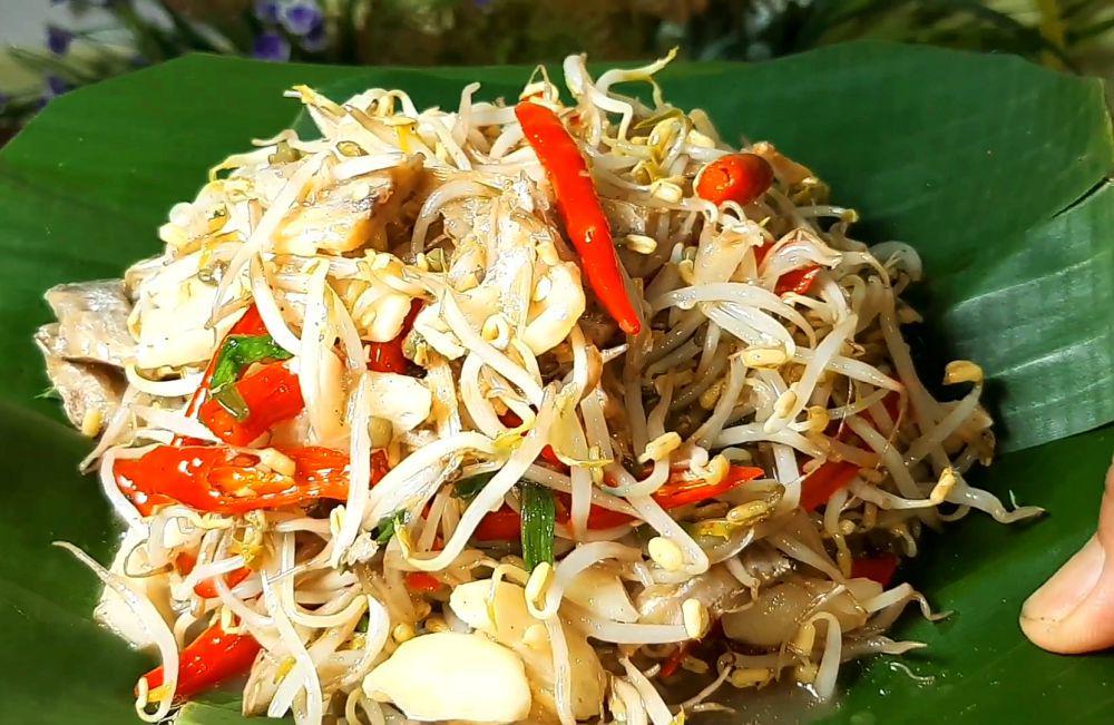 Resep Tumis Tauge Ikan Asin, Sederhana tapi Nikmat Pol!