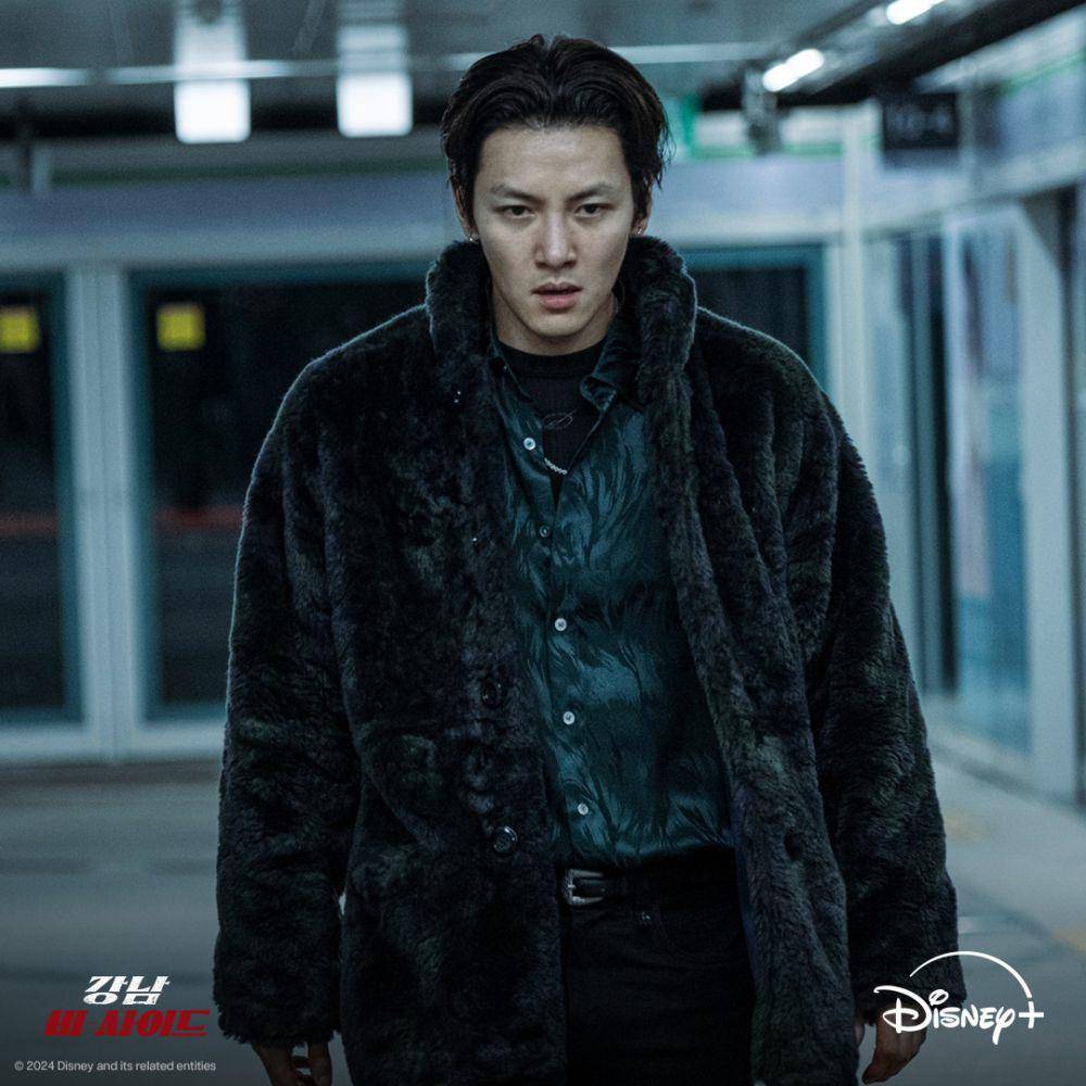 Yoon Gil Ho (Ji Chang Wook) di drakor Gangnam B-Side (Dok. Disney+ Hotstar/Gangnam B-Side)