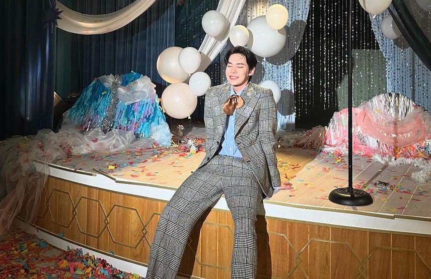 Arti Penting Lagu The Story Bagi Doyoung NCT, Perayaan Menuju 30 Tahun