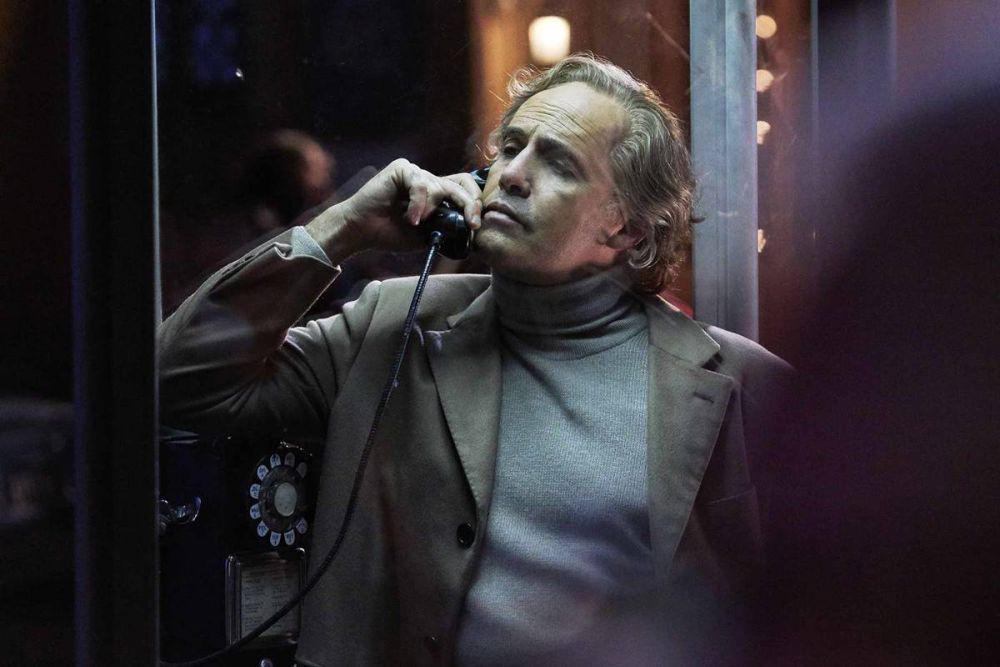 Billy Zane sebagai Marlon Brando di 'Waltzing with Brando' (dok. Filmin'Tahiti/Waltzing with Brando)