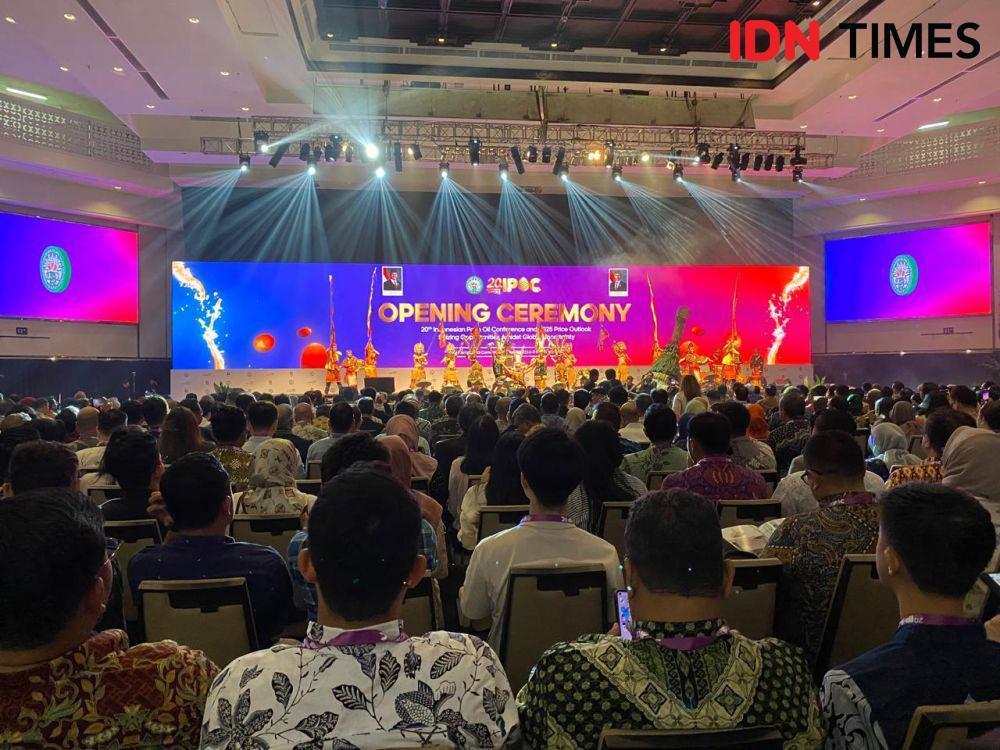Gubernur Minta Hemat, Pemkab Cirebon Malah Pilih Rapat di Hotel