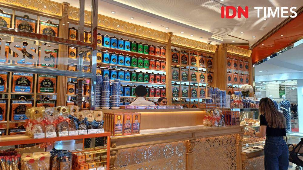 Bacha Coffee, Plaza Indonesia, Jakarta (IDN Times/Dhiya Awlia Azzahra)