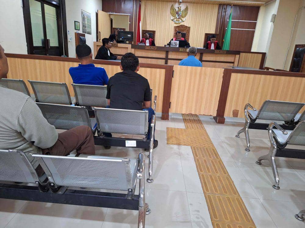 Pose Lima Jari, Kepala Desa Sukarare Lotim Divonis Tiga Bulan Penjara