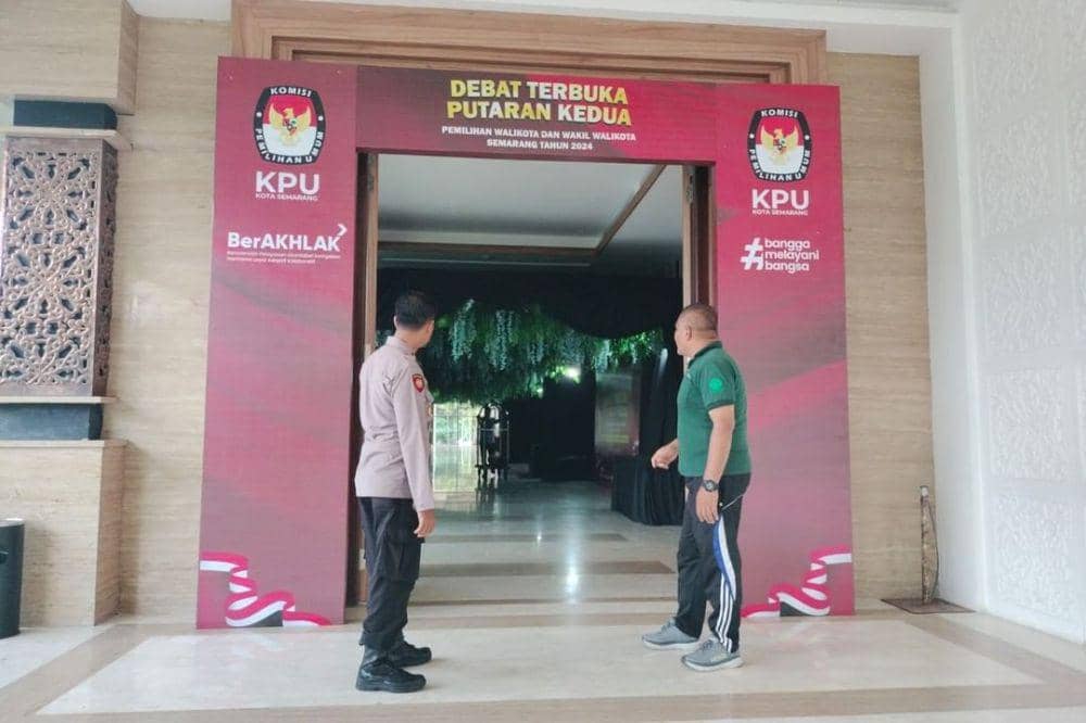 449 Personel Polisi Amankan Debat Kedua Pilwakot Semarang 2024