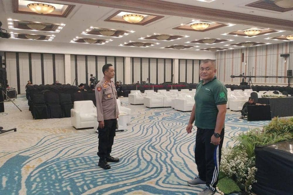 Suasana lokasi debat kedua Pilwakot Semarang 2024 di Patra Convention and Hotel Semarang, Jumat (8/11/2024). (dok. Polrestabes Semarang)