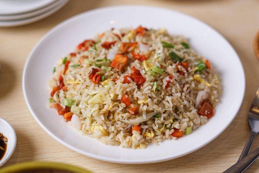 menu Nasi Goreng Yang Chow (instagram.com/imperialkitchenid)