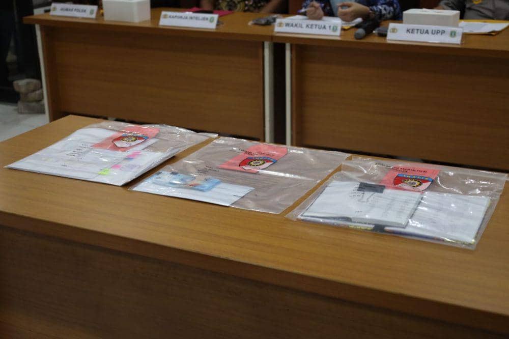 Satgas Pungli saat menggelar konferensi pers di Mapolda Banten (Dok. IDN Times/Humas Polda Banten)