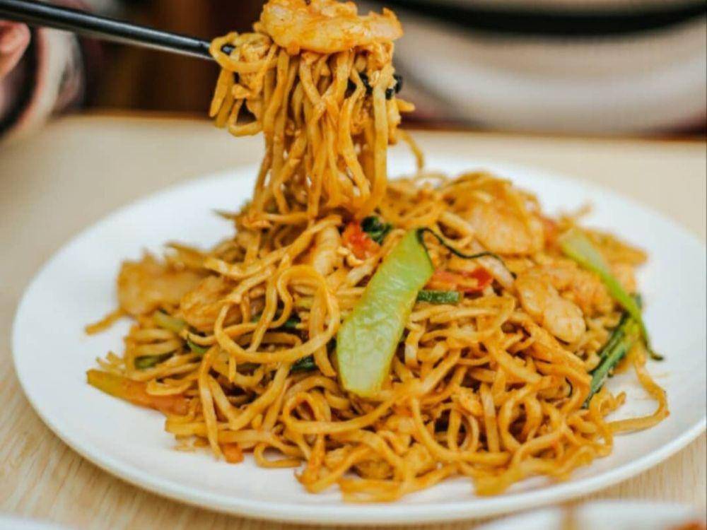 menu Mie Goreng Udang Saus Spesial (instagram.com/imperialkitchenid)