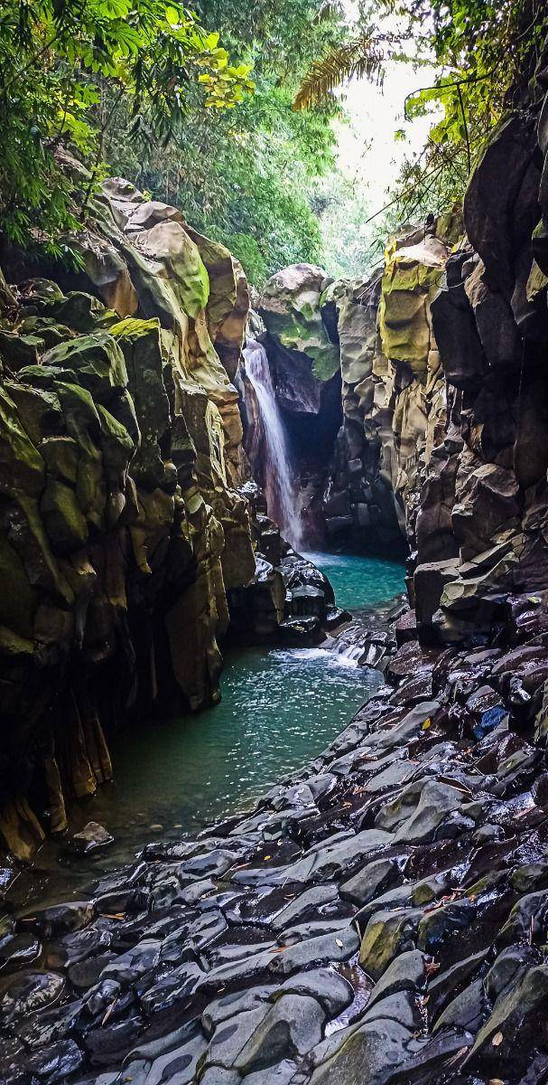 Curug Cikuluwung (https://id.pinterest.com/fthmhmd_/)