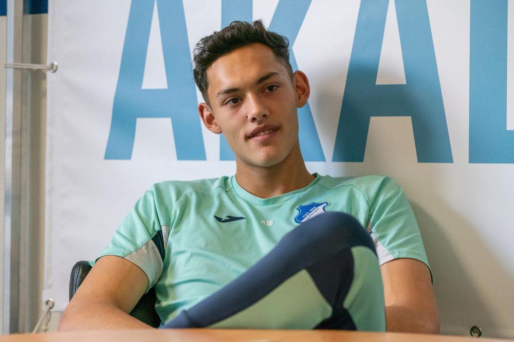 Profil Daniel Klein, Kiper FC Augsburg Keturunan Indonesia