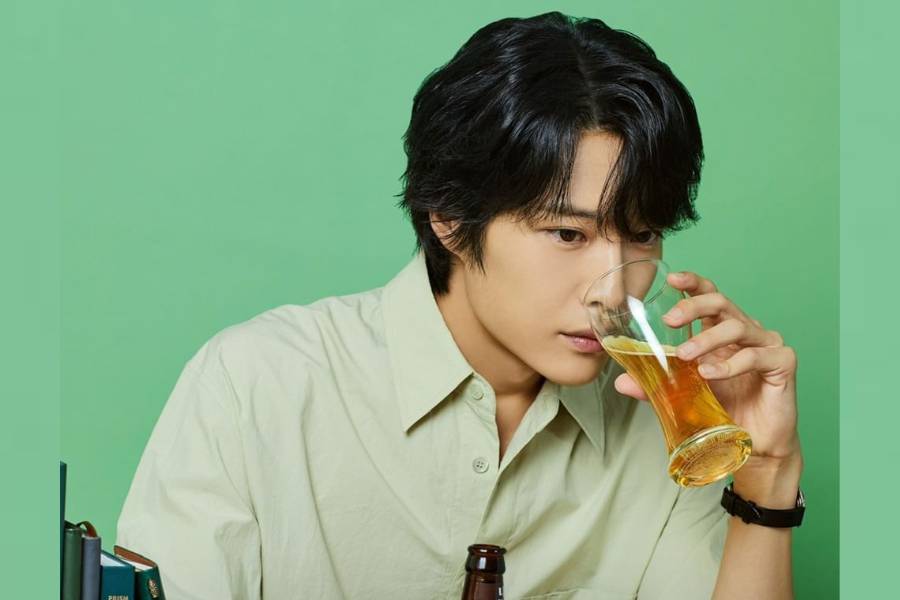 Still cut Brewing Love (instagram.com/channel.ena.d)
