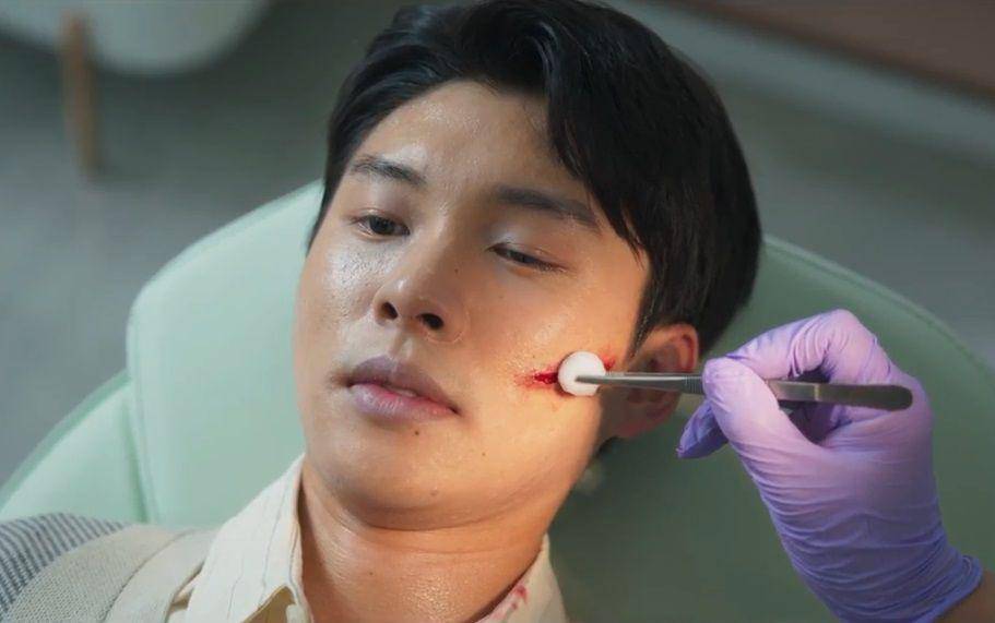 still cut drama Korea Face Me (youtube.com/@KBSdrama)