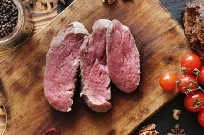 Cara Merebus Daging Cepat Empuk dan Gak Bau Amis