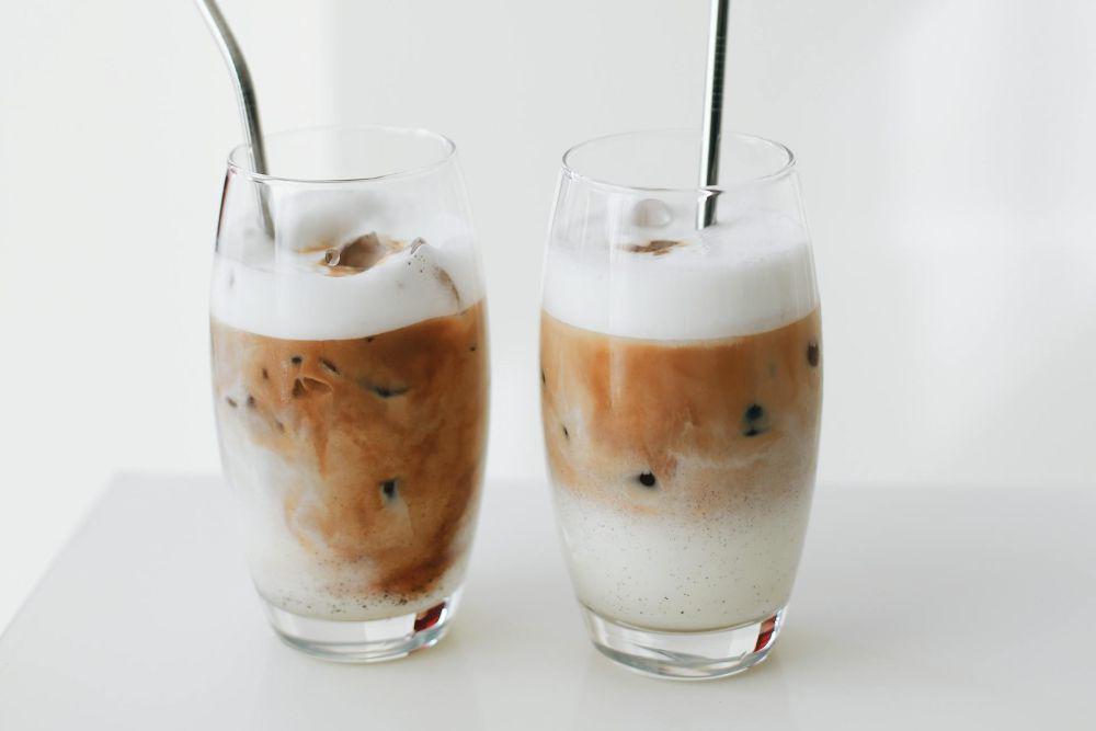 Resep Kopi Susu Kelapa yang Creamy dan Menyegarkan