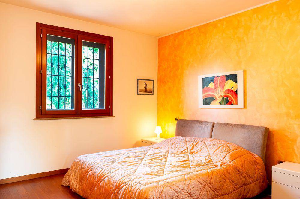5 Warna Dinding yang Bikin Sulit Tidur, Jadi Gak Rileks