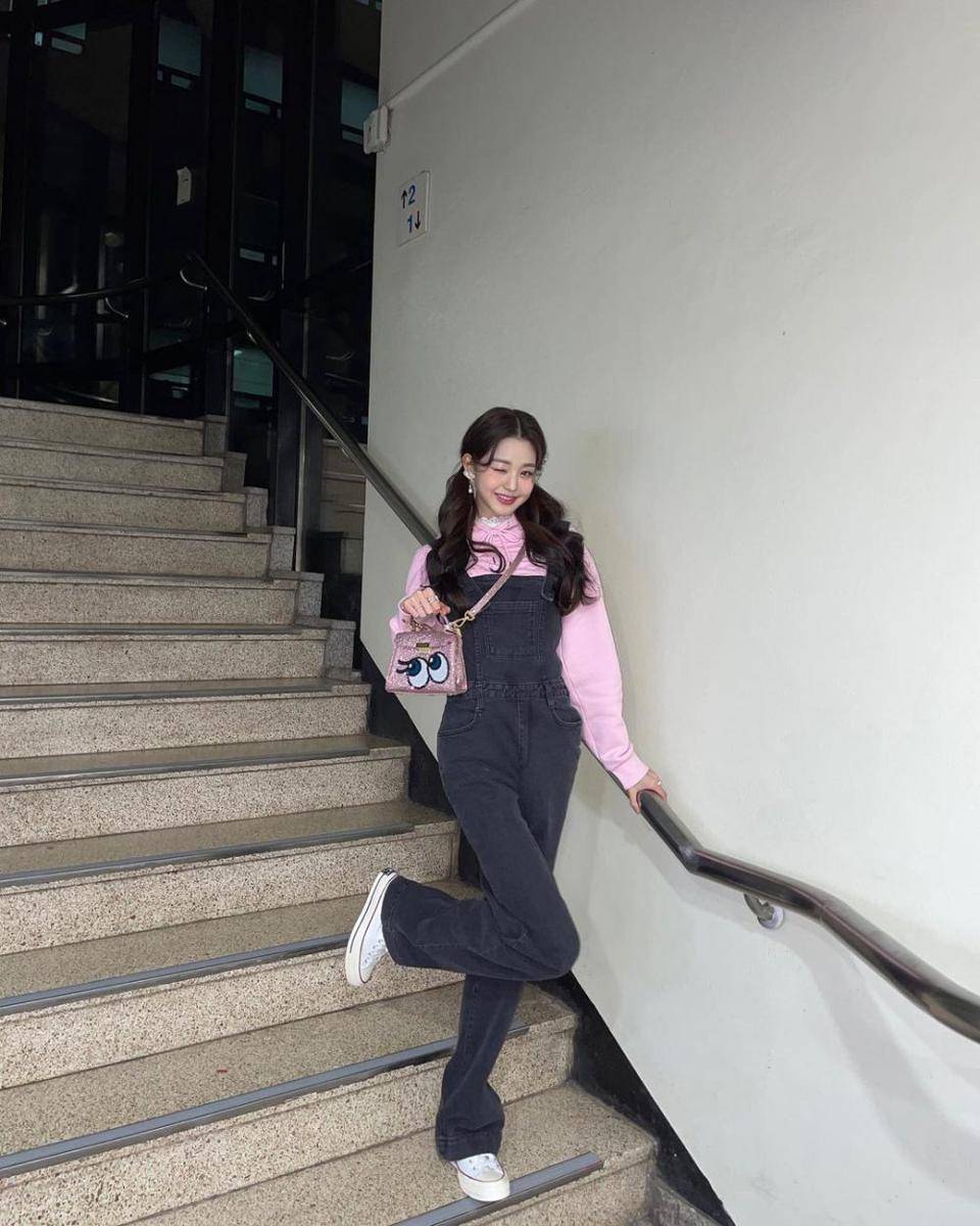 Wonyoung IVE (instagram.com/for_everyoung10)