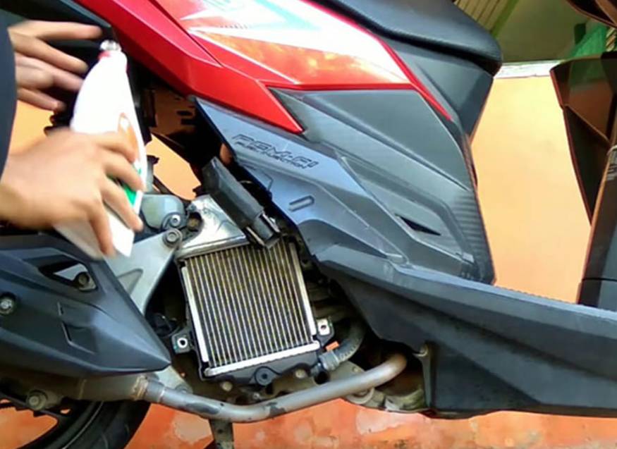 Ilustrasi radiator motor (wahanahonda.com)