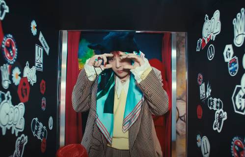 Cuplikan MV Power G-Dragon (youtube.com/@xxxibgdrgn)