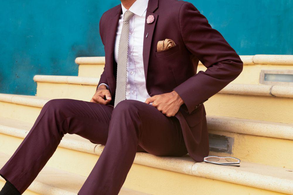 5 Tips Memilih Setelan Jas Pria Anti Gerah, Nyaman dan Stylish!