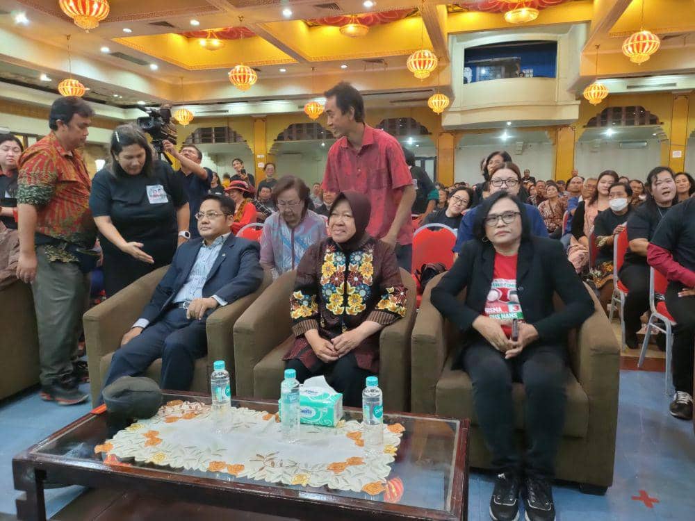 Risma Dapat Dukungan dari Pemuka Agama Kristen se-Jatim