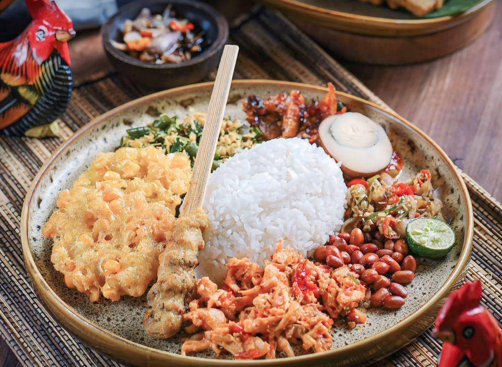 menu nasi campur di Putu Made Bali