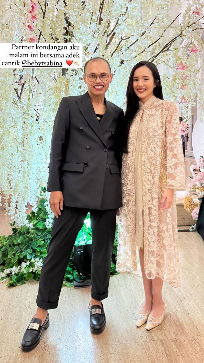 Gaya Tamu di Resepsi Nikah Febby Rastanty (instagram.com/wanda_haraa)