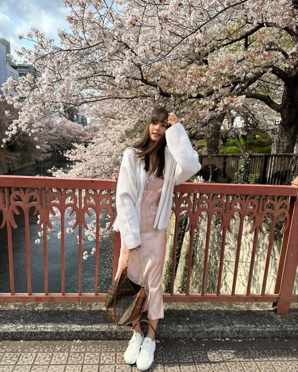 Yaya Urassaya (instagram.com/urassayas)