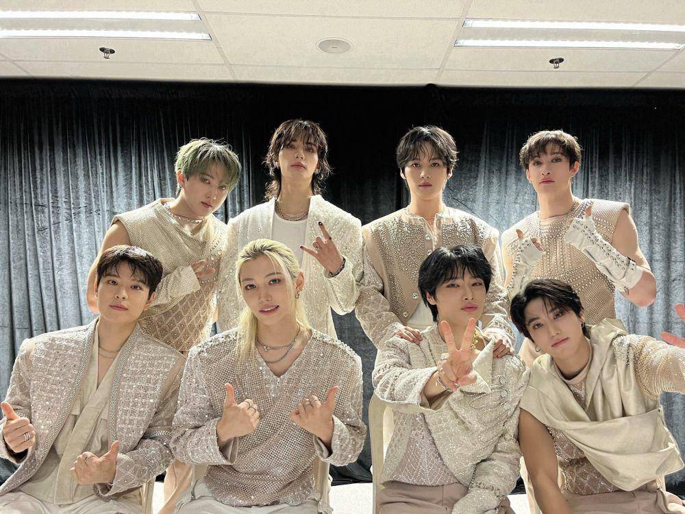 Stray Kids (x.com/Stray_Kids)