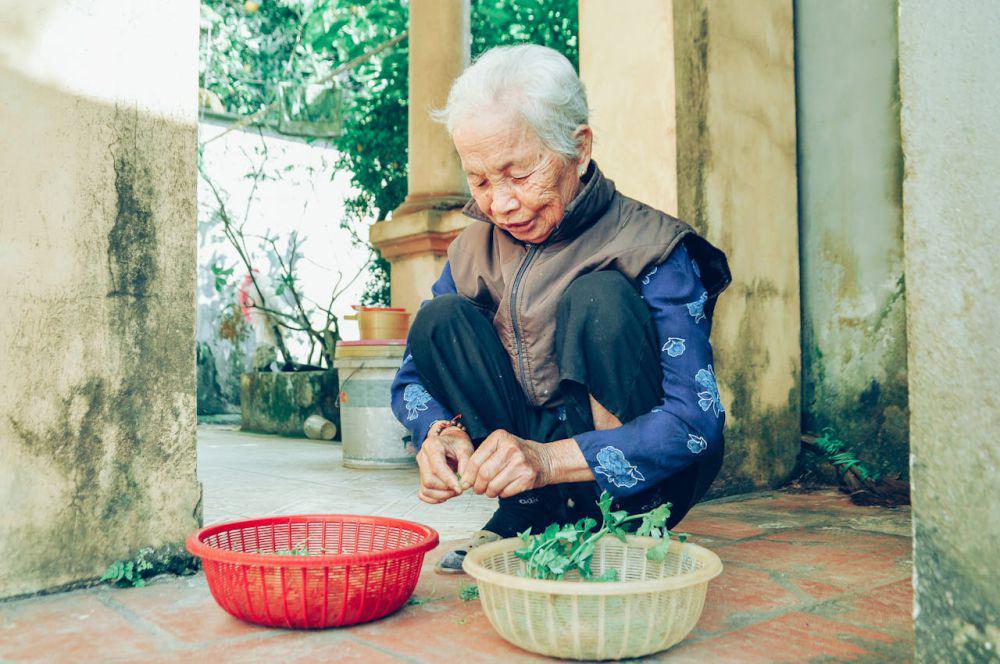 8 Cara Berbakti pada Kakek dan Nenek yang Mengasuhmu, Maafkan Orangtua