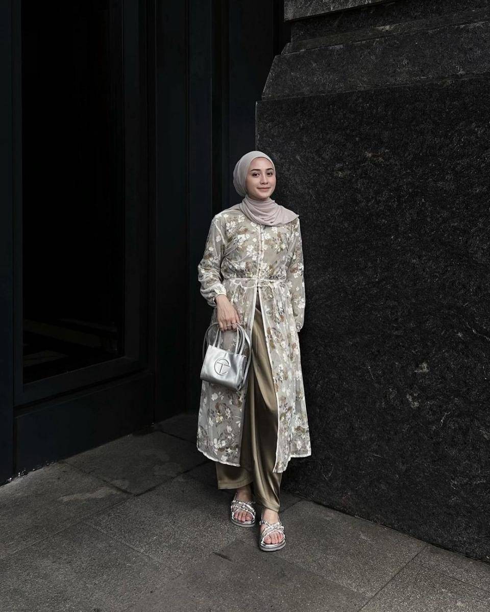 Baju lebaran. (instagram.com/helminursifah)