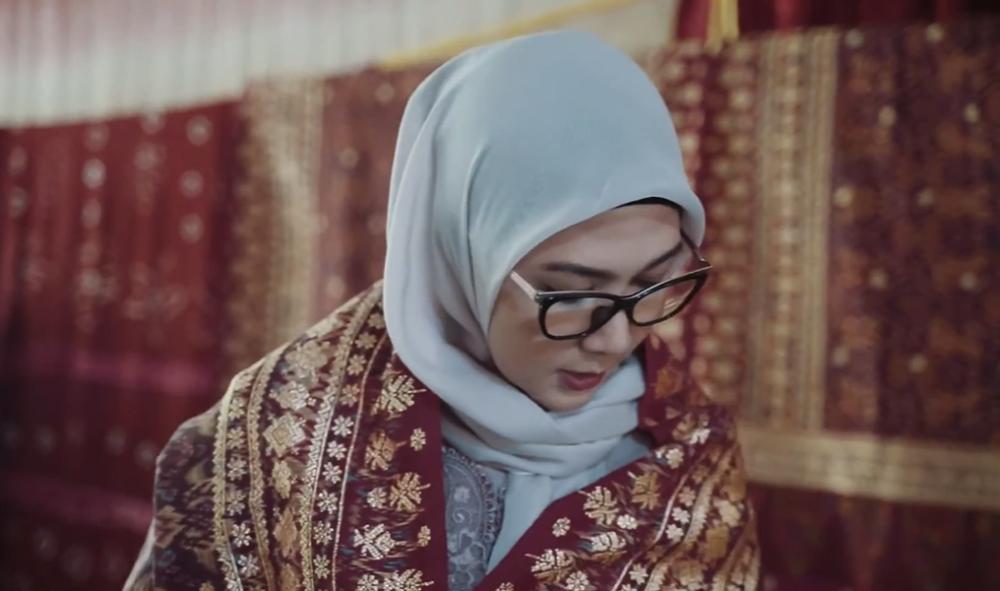 7 Fakta Kain Cual Bangka Belitung, Tenun Songket yang Khas