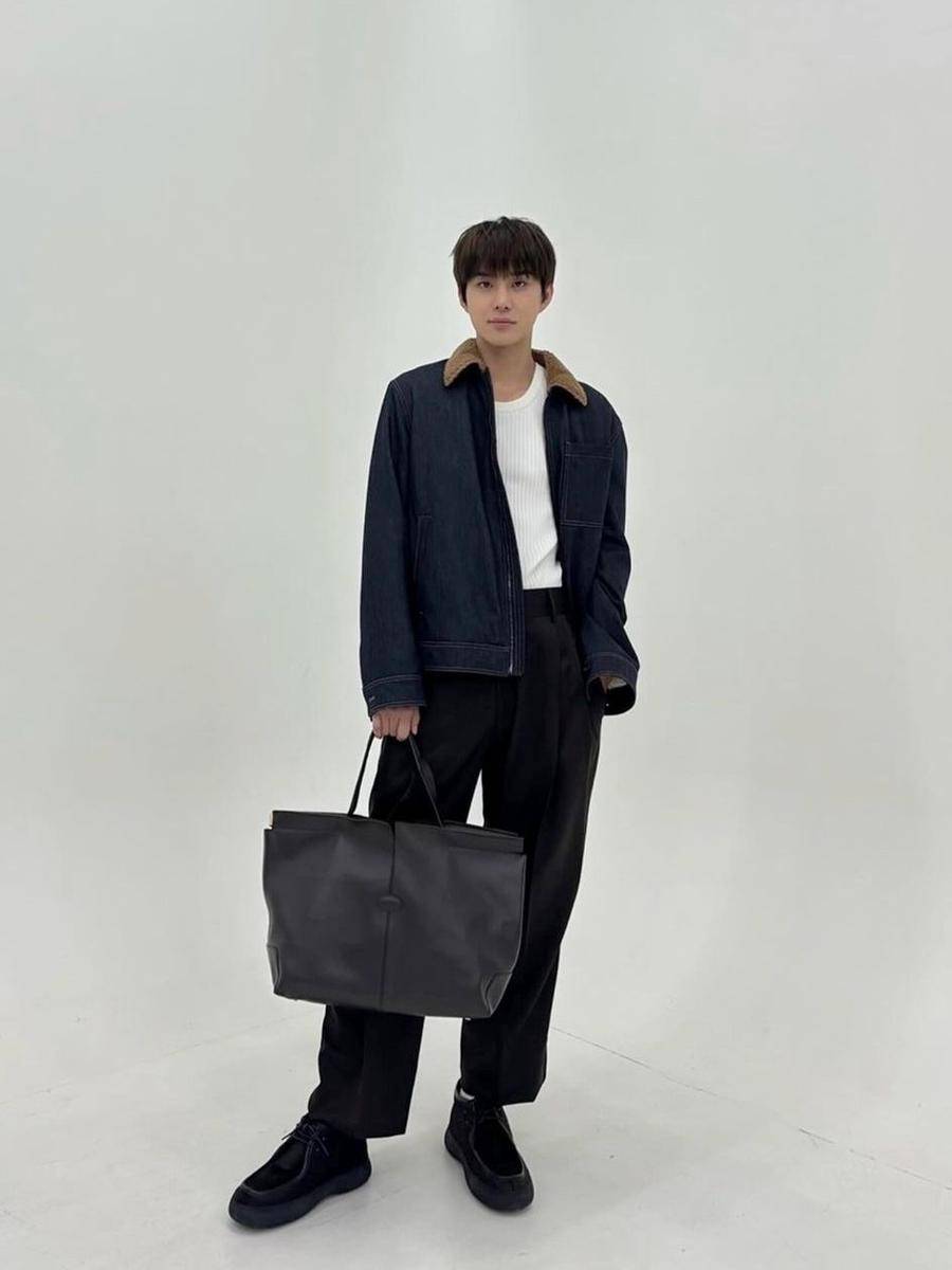 potret Jungwoo NCT (instagram.com/sugaringcandy)