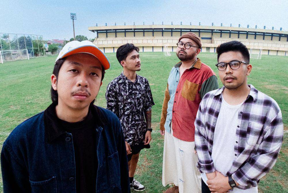 Joy Manifesto Eksplorasi Kesemrawutan Cinta Lewat Debut EP "Collide"
