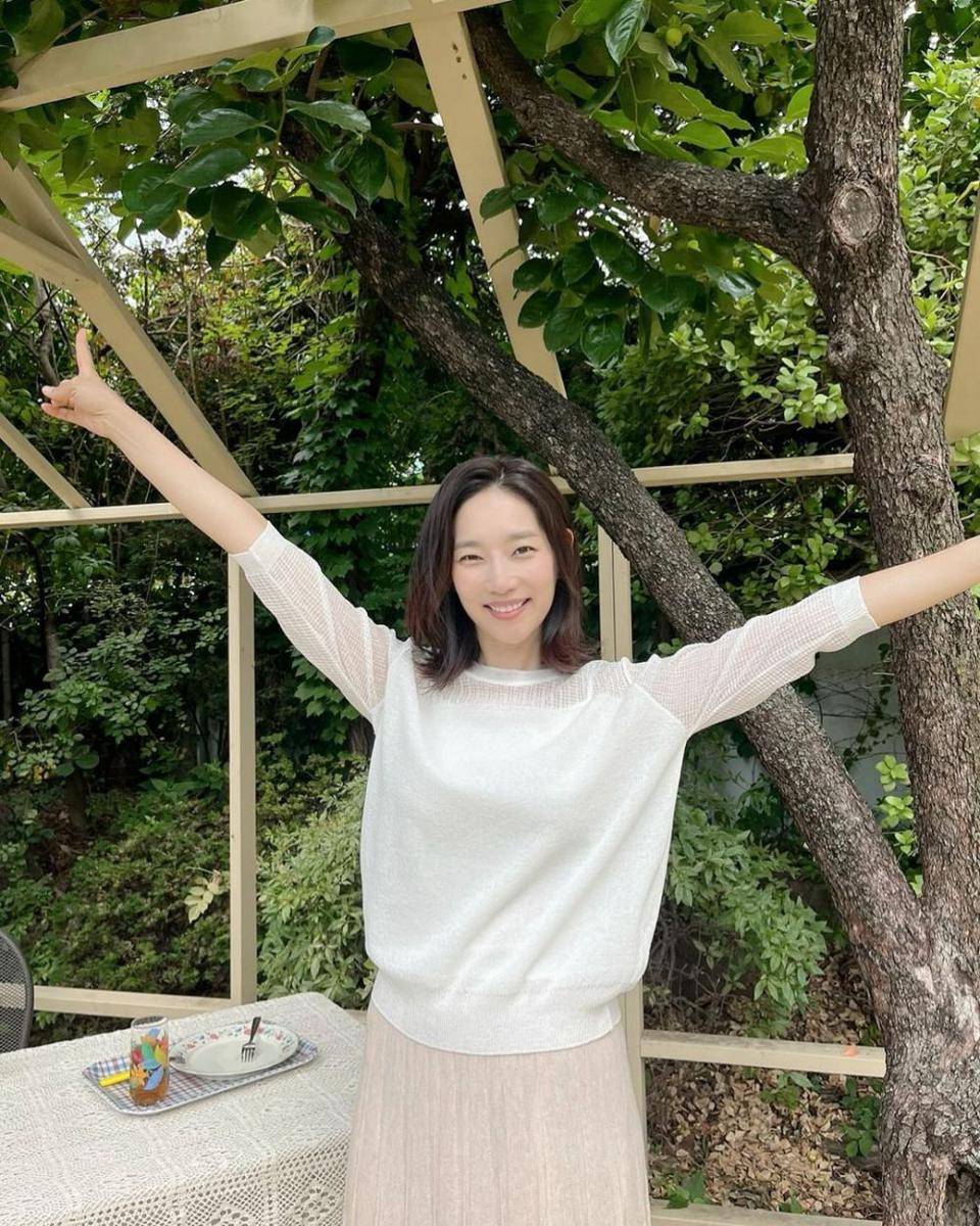 Song Yoo Hyun (instagram.com/as_always_smile)