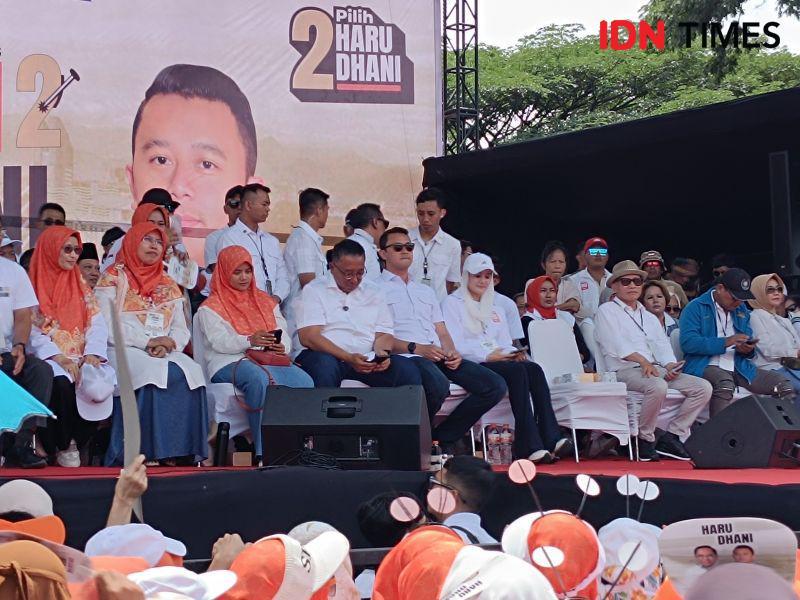 Tumpah Ruah Warga Bandung Ramaikan Kampanye Haru-Dhani