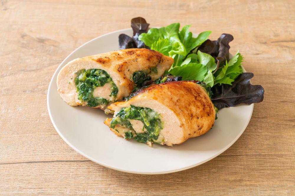 Resep Chicken Florentine Roll, Enaknya Ayam Gulung Isi Keju dan Bayam