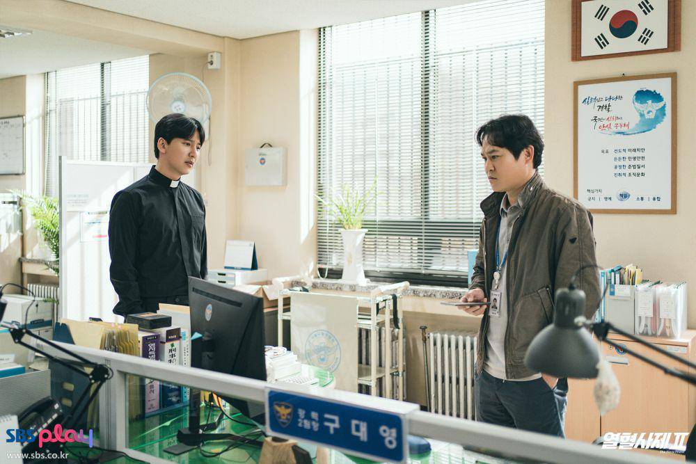 cuplikan drakor The Fiery Priest 2 (dok. SBS/The Fiery Priest 2)