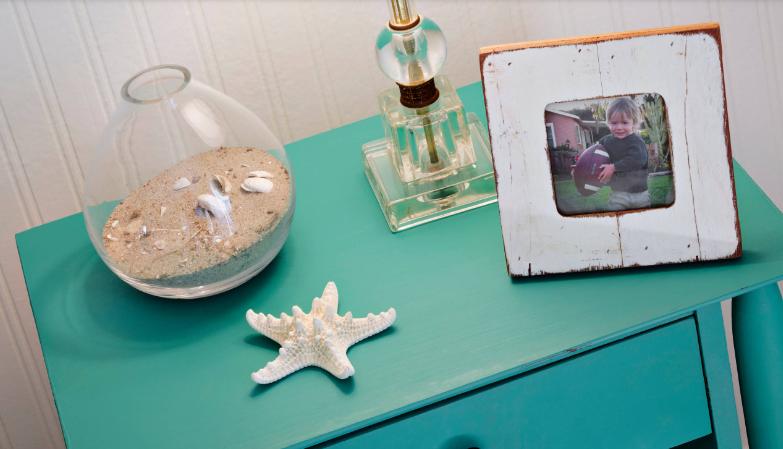ilustrasi dekorasi meja gaya nautical (houzz.co.uk/Beach Style)