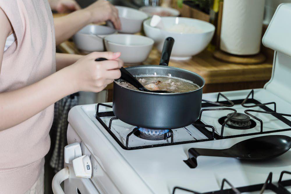 5 Tips Membuat Kaldu Bebek yang Gurih, Nikmat untuk Semua Hidangan