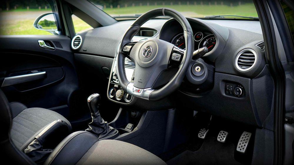 Gejala Kopling Mobil Sudah Aus, Ini Penyebabnya
