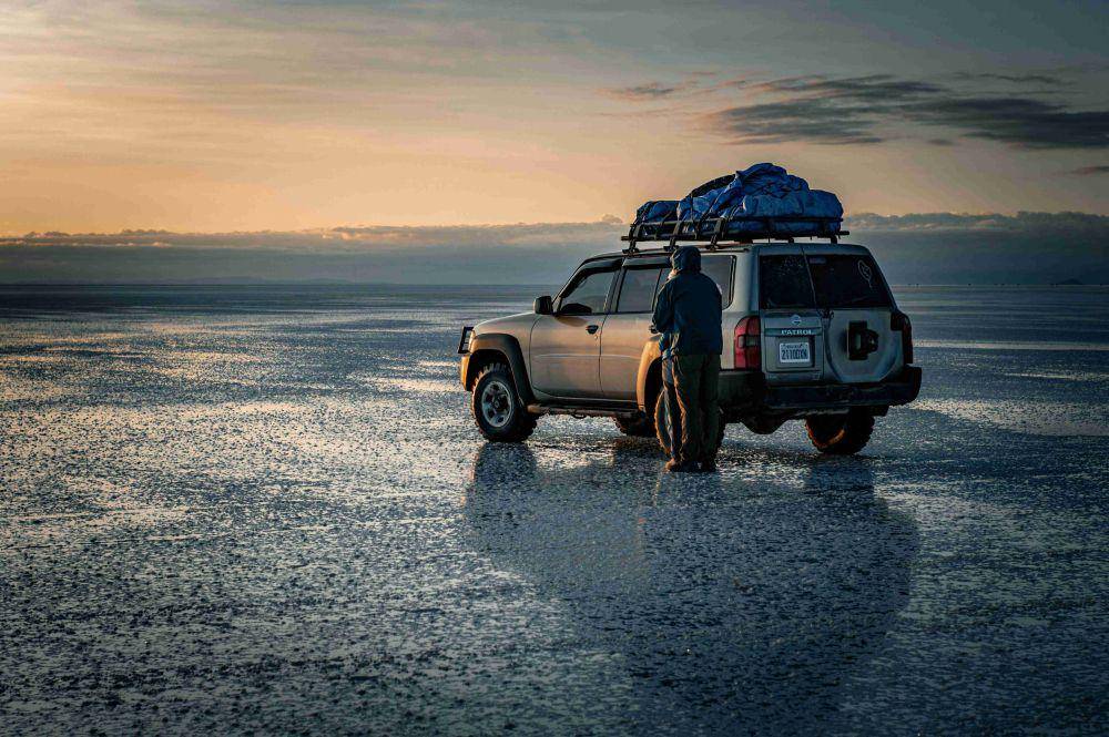 ilustrasi roof box pada mobil (pexels.com/photovic_1)